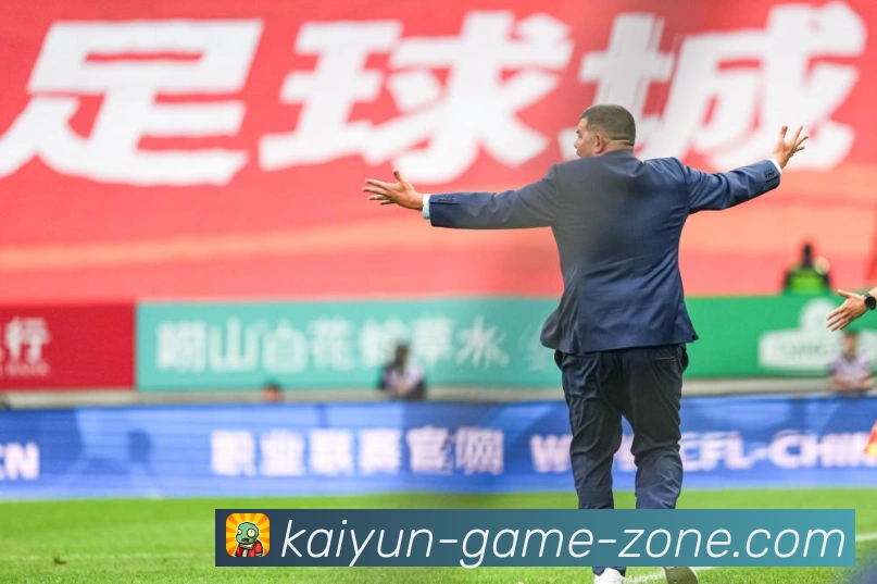 王治郅职业篮球成长轨迹与未来前景解析 王治郅职业篮球成长轨迹与未来前景解析